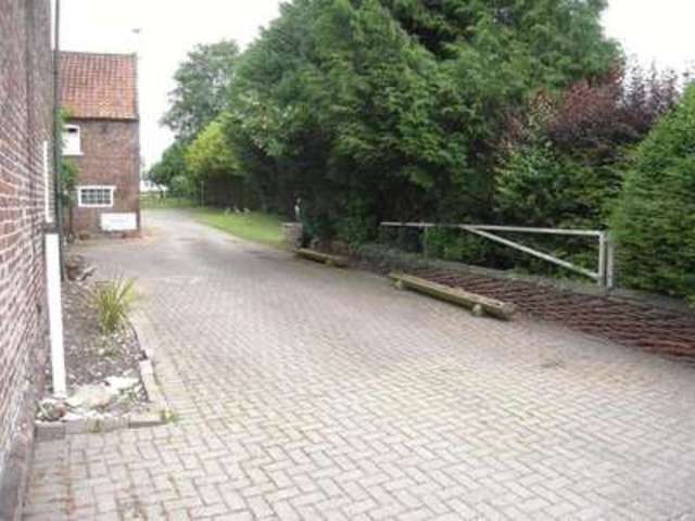 Image of 5 Bedroom Detached  For Sale at Main Street Garton-on-the-Wolds Driffield, YO25 3EU