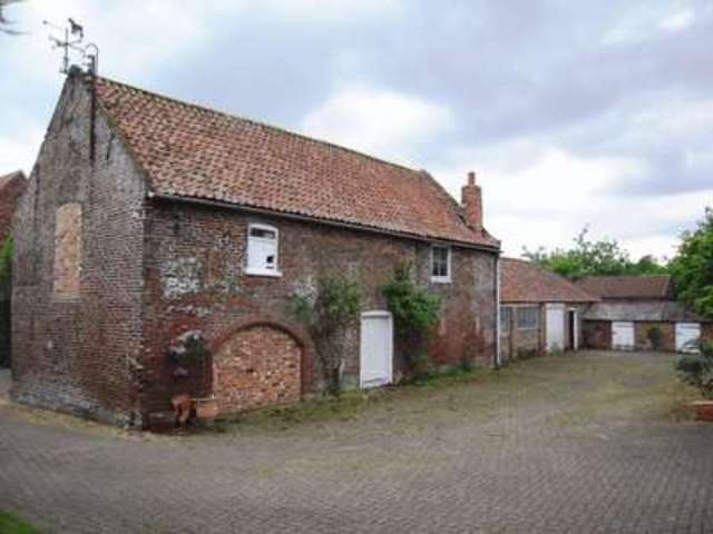  Image of 5 Bedroom Detached  For Sale at Main Street Garton-on-the-Wolds Driffield, YO25 3EU