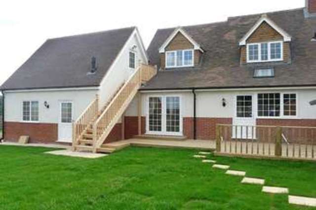  Image of 3 Bedroom Semi-Detached  To Rent at Goring Lane Goddards Green Reading, RG7 3BA