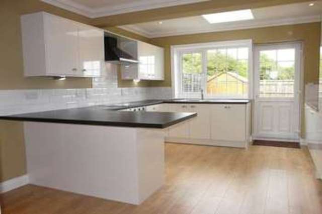  Image of 3 Bedroom Semi-Detached  To Rent at Goring Lane Goddards Green Reading, RG7 3BA