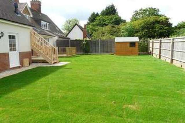  Image of 3 Bedroom Semi-Detached  To Rent at Goring Lane Goddards Green Reading, RG7 3BA