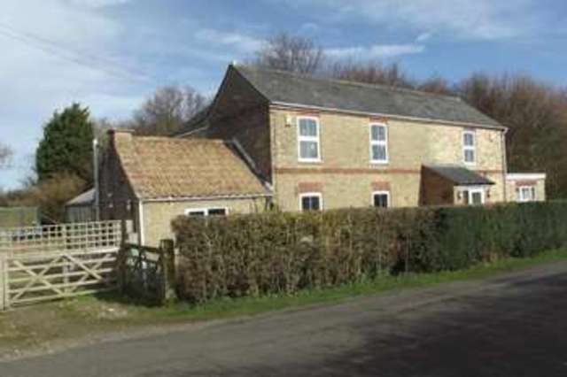  Image of 3 Bedroom Cottage  For Sale at St. Neots Bedfordshire Duloe, PE19 5HP