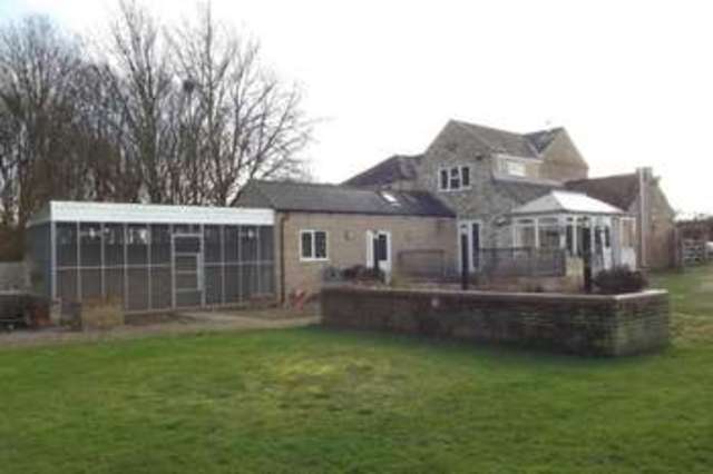  Image of 3 Bedroom Cottage  For Sale at St. Neots Bedfordshire Duloe, PE19 5HP