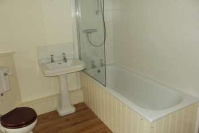  Image of 3 Bedroom Detached  For Sale at Swineshead Bedford Swineshead, MK44 2AA