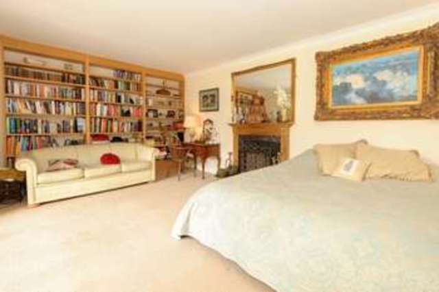  Image of 4 Bedroom Property  For Sale at Drumchardine  Inverness, IV5 7PX