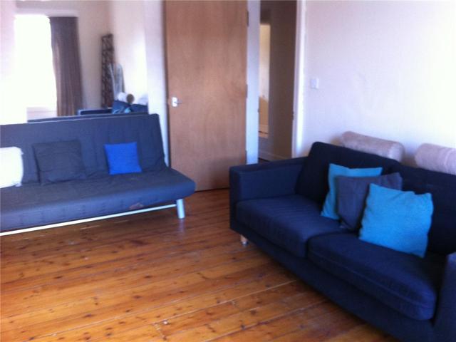  Image of 3 Bedroom Flat to rent at Newington Edinburgh Edinburgh, EH8 9QX