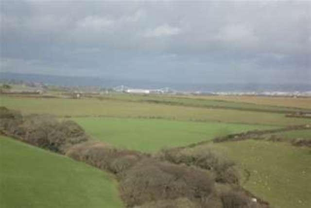  Image of 3 Bedroom Detached to rent at Torpoint, PL11 3EN