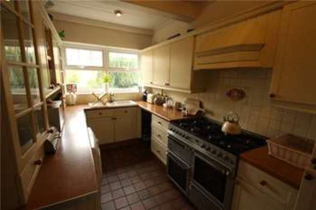  Image of 2 Bedroom Semi-Detached for sale at Copse Road Woking Knaphill, GU21 8SU