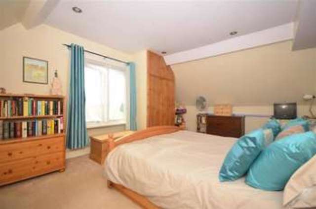  Image of 3 Bedroom Semi-Detached for sale at Headcorn Ashford Headcorn, TN27 9SB