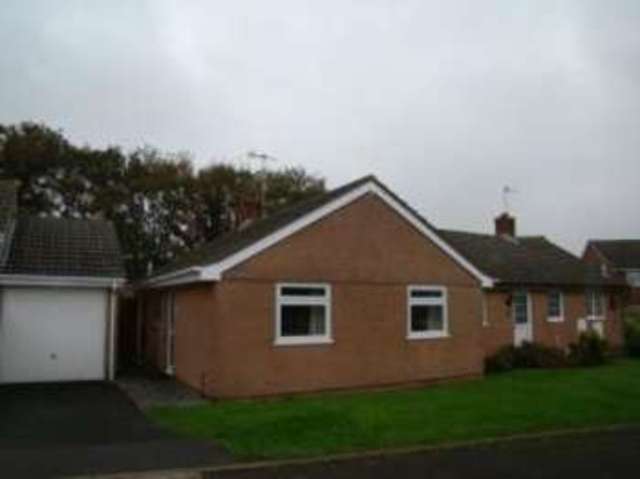  Image of 2 Bedroom Bungalow for sale at Torpoint Cornwall Torpoint, PL11 2QJ
