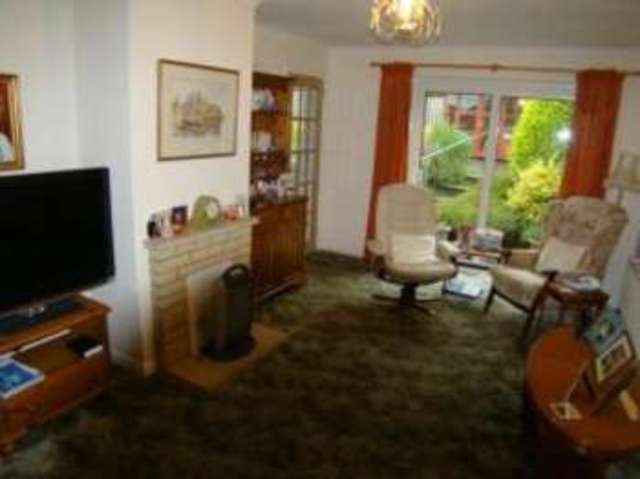  Image of 2 Bedroom Bungalow for sale at Torpoint Cornwall Torpoint, PL11 2QJ