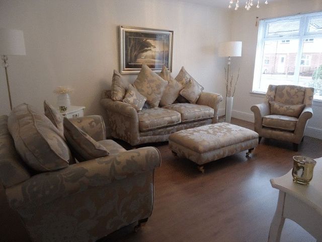  Image of 3 Bedroom Detached  For Sale at Caledonian Road  Alloa, FK10 1NS