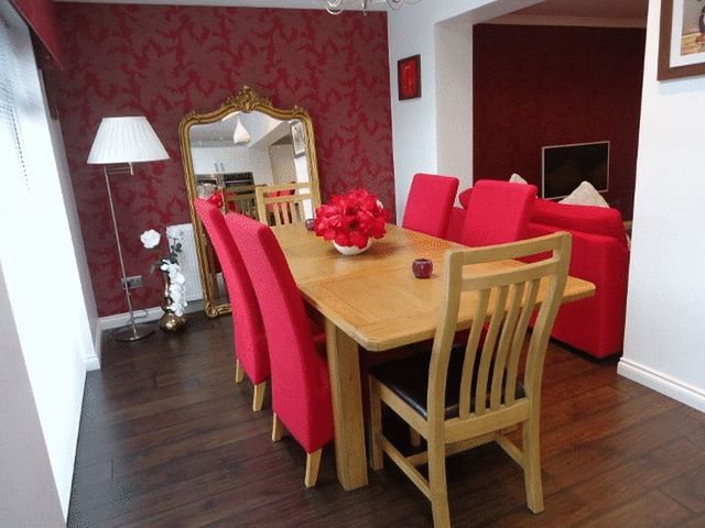  Image of 3 Bedroom Detached  For Sale at Caledonian Road  Alloa, FK10 1NS