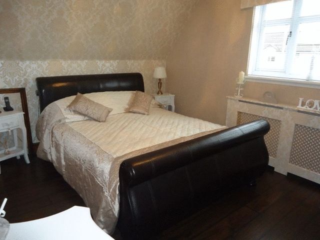  Image of 3 Bedroom Detached  For Sale at Caledonian Road  Alloa, FK10 1NS