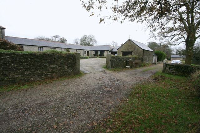  Image of 2 Bedroom Bungalow  To Rent at Ponsanooth Truro, TR3 7HL