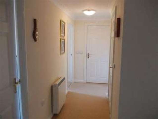  Image of 2 Bedroom Flat  For Sale at Kirkton Place  Forfar, DD8 2DX