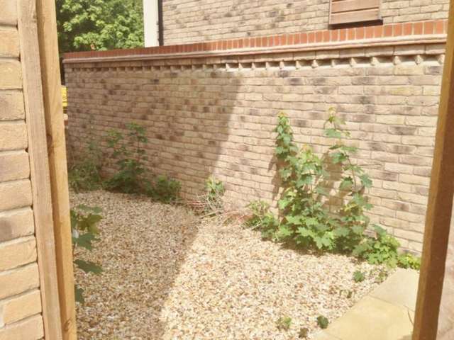  Image of 2 Bedroom Flat  To Rent at Burlton Road  Cambridge, CB3 0GS