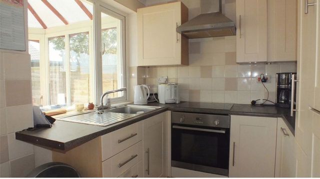  Image of 3 Bedroom Semi-Detached  For Sale at Vearse Close  Bridport, DT6 5BE