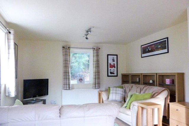  Image of 2 Bedroom Apartment  For Sale at Old Bridge Rise Ilkley Ilkley, LS29 9HH