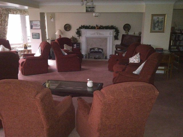 Image of 1 Bedroom Retirement Property  For Sale at Strathblane Road Milngavie Glasgow, G62 8DN