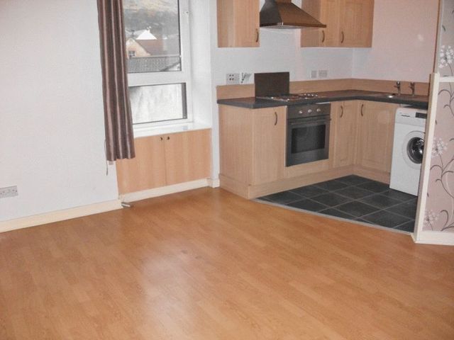  Image of 1 Bedroom Flat  For Sale at West Johnstone Street  Alva, FK12 5BD