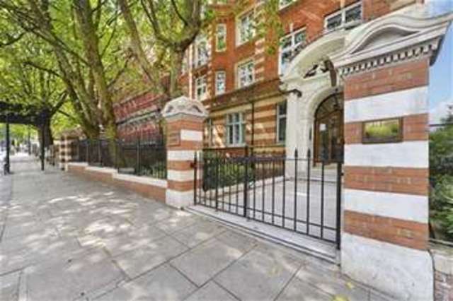  Image of 3 Bedroom Flat  For Sale at London, W9 1AF