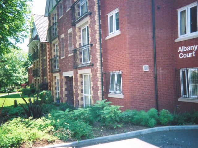  Image of 1 Bedroom Retirement Property  For Sale at 24 Polsham Park  Paignton, TQ3 2BB