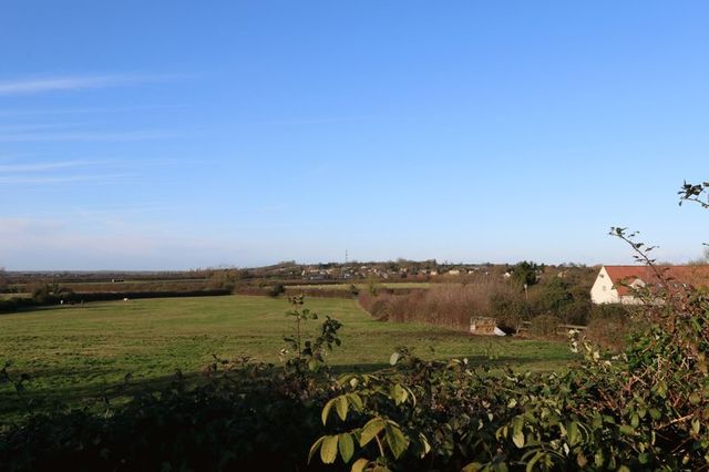 Image of 2 Bedroom Semi-Detached  For Sale at Aldreth Road  Haddenham, CB6 3PW