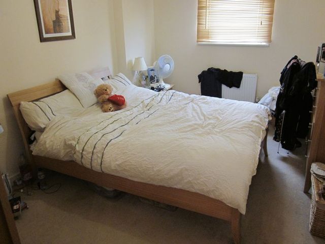  Image of 1 Bedroom Flat  To Rent at Alexander Square  Eastleigh, SO50 4BX