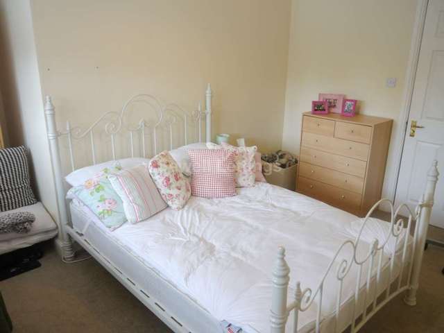  Image of 10 Bedroom Detached  To Rent at Alexandra Road  Reading, RG1 5PE