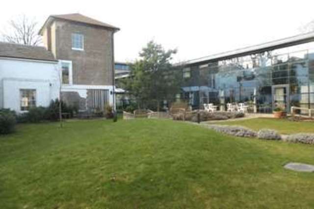  Image of 1 Bedroom Flat  For Sale at Union Place Worthing Worthing, BN11 1AH