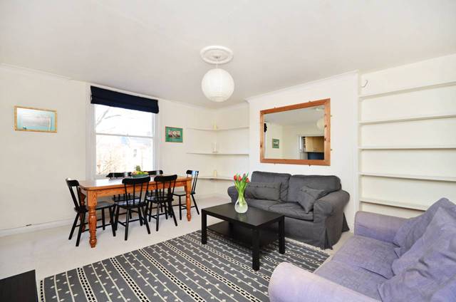  Image of 2 Bedroom Flat  For Sale at Amhurst Road  Hackney, E8 2AW