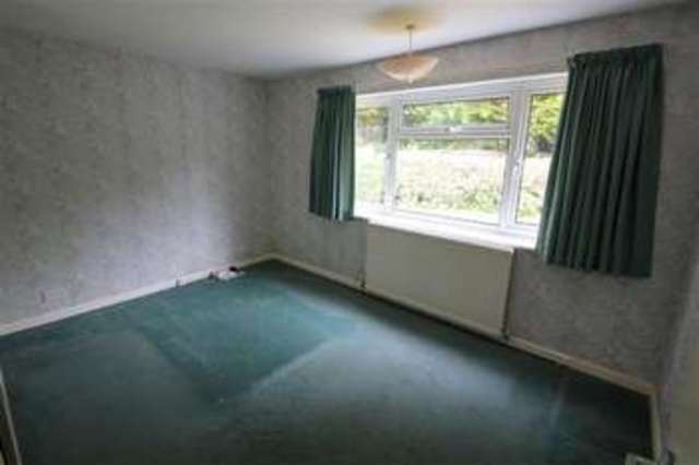  Image of 3 Bedroom Bungalow  For Sale at Martlesham, IP12 4TG