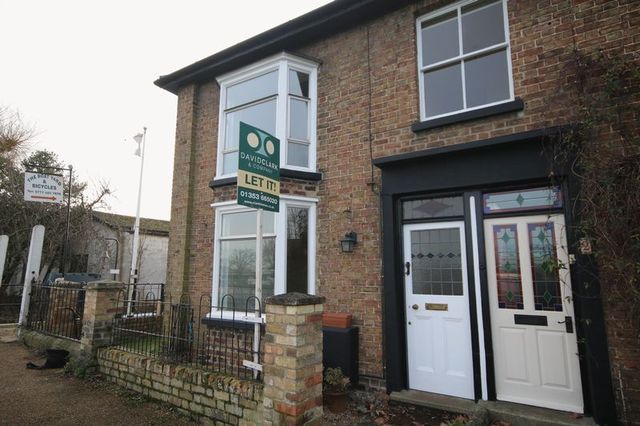  Image of 2 Bedroom Terraced  To Rent at Annesdale  Ely, CB7 4BN