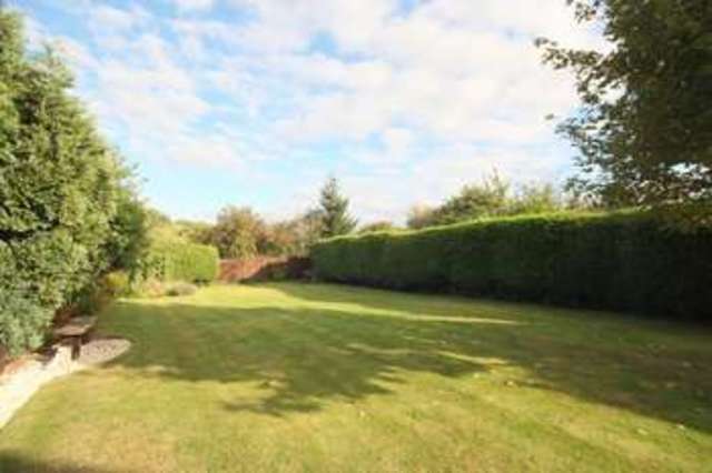  Image of 4 Bedroom Detached  For Sale at Antrobus Close  Warwick, CV35 7BW