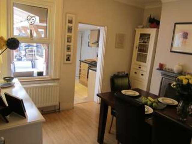  Image of 2 Bedroom Terraced  For Sale at Armstrong Road Englefield Green Egham, TW20 0RW