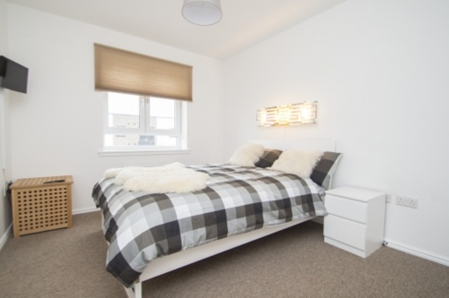  Image of 2 Bedroom Flat  To Rent at Fettes Edinburgh Edinburgh, EH5 2GS