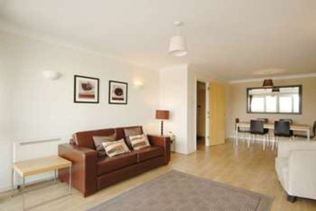  Image of 2 Bedroom Flat  For Sale at Arnhem Place  London, E14 3RU