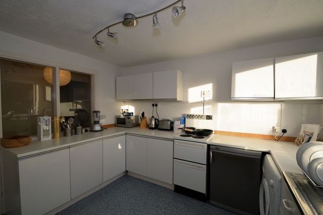  Image of 2 Bedroom Flat  For Sale at Arthur Road Erdington Birmingham, B24 9EY