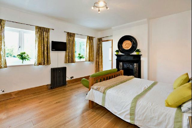  Image of 8 Bedroom Detached  For Sale at Ascot, SL5 9HD