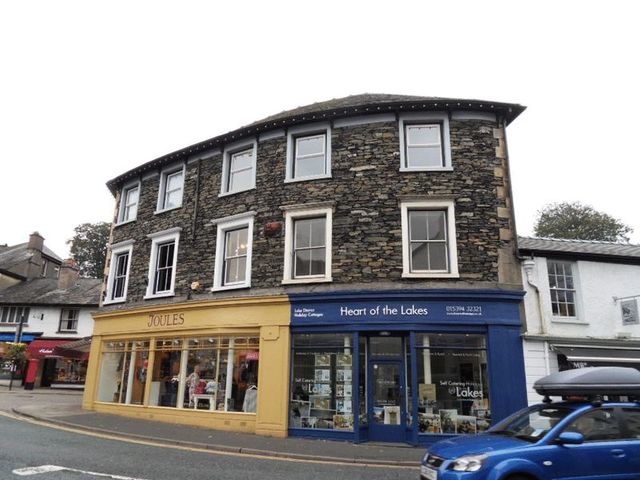  Image of 1 Bedroom Flat  To Rent at Ash Street Bowness-on-Windermere Windermere, LA23 3EB