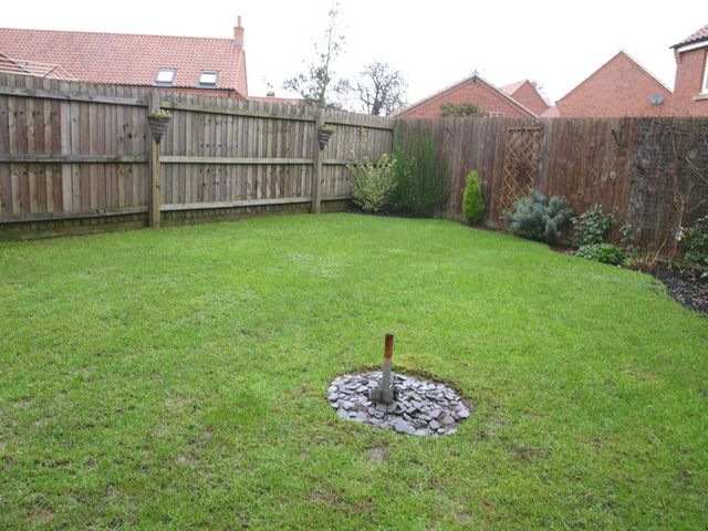  Image of 3 Bedroom Semi-Detached  For Sale at Ash Tree Way Bassingham Lincoln, LN5 9GY