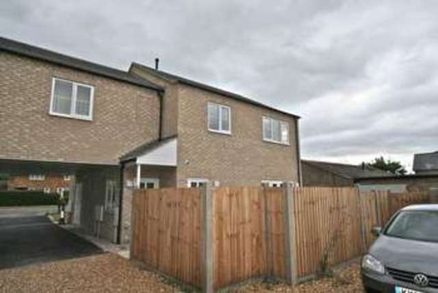  Image of 2 Bedroom Flat  To Rent at Ashcroft  Sutton, CB6 2FD