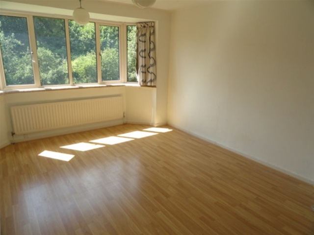  Image of 5 Bedroom Detached  For Sale at Shipley, BD18 3AL