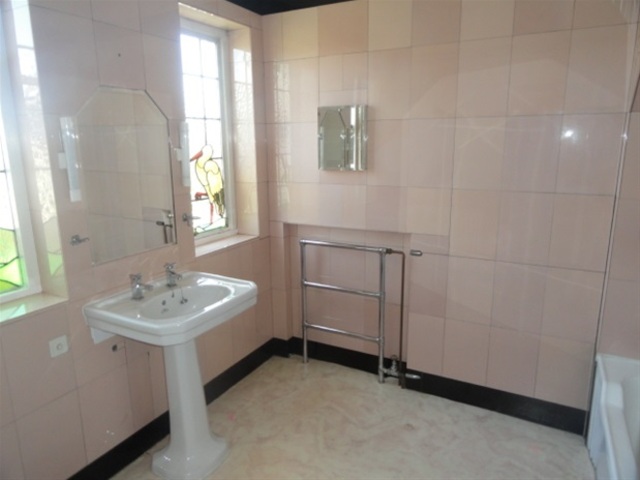  Image of 5 Bedroom Detached  For Sale at Shipley, BD18 3AL