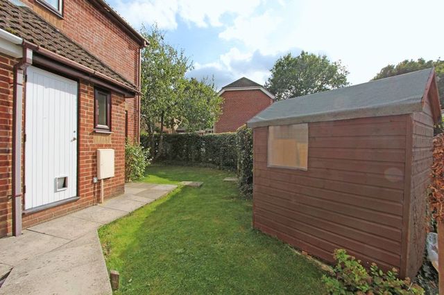  Image of 1 Bedroom Detached  For Sale at Trevone Close Totton Southampton, SO40 7QJ