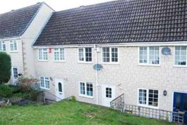  Image of 4 Bedroom Terraced  To Rent at Plymouth, PL6 5QT