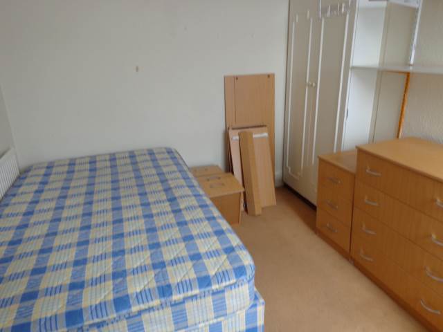  Image of 4 Bedroom Detached  To Rent at Heath Cardiff Roath, CF14 3BZ