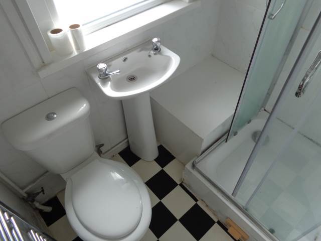  Image of 4 Bedroom Detached  To Rent at Heath Cardiff Roath, CF14 3BZ