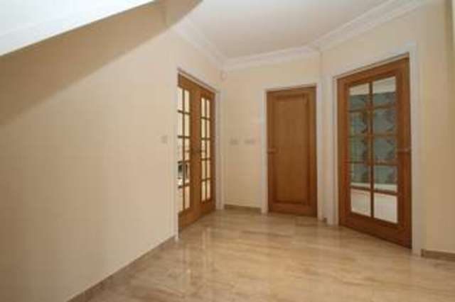  Image of 4 Bedroom Detached  For Sale at West End Surrey West End, GU24 9QR